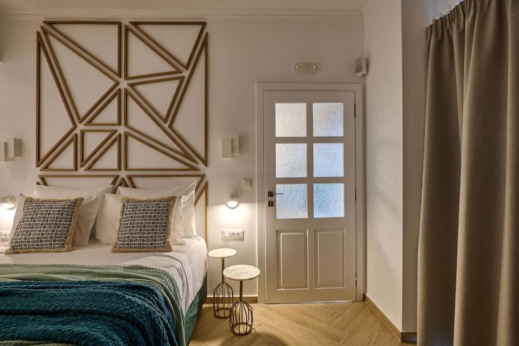 Kaizen Chania - New Central Apartment Just 350M Away With Private Jacuzzi And Free Parking! Bagian luar foto